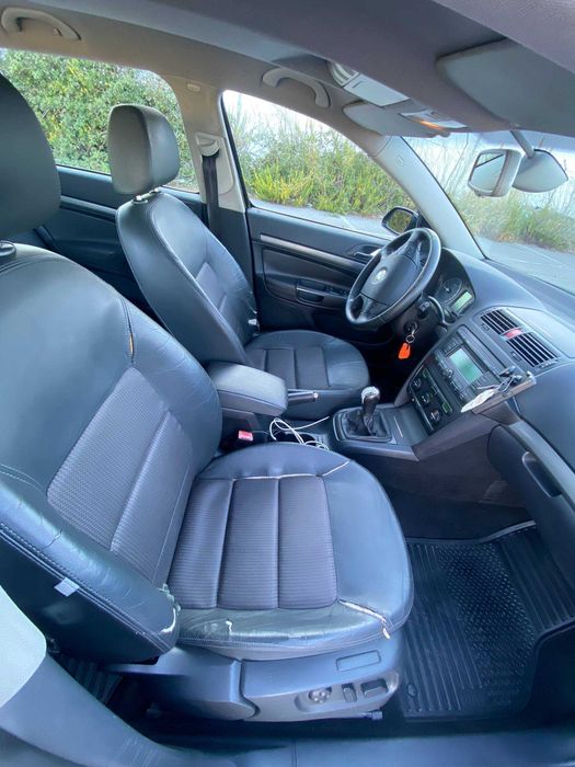 Skoda Octavia Combi 2.0 TDI BKD 140cv | 2007 | Caixa Manual de 6 Velocidades
