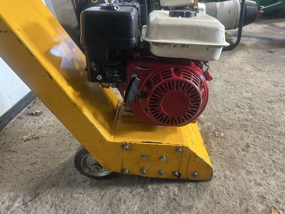 Frezarka do betonu, posadzek SPE BEF 200 spalinowa