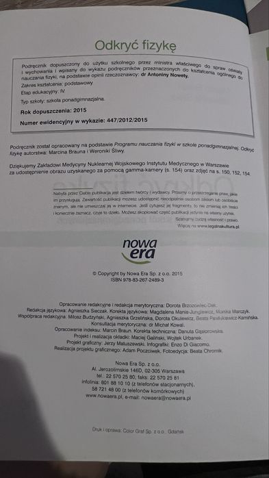 Oddam podręczniki do liceum/technikum, biologia, fizyka, chemia, edb