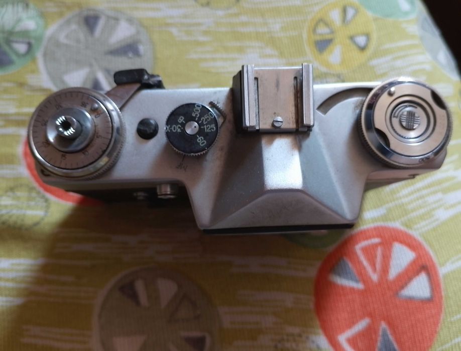 Фотоаппарат плёночный ZENIT E б/у