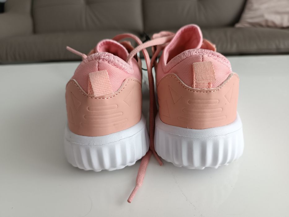 Buty adidasy Bartek r.32 nowe