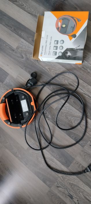 Reflektor lampa LED Grunda
