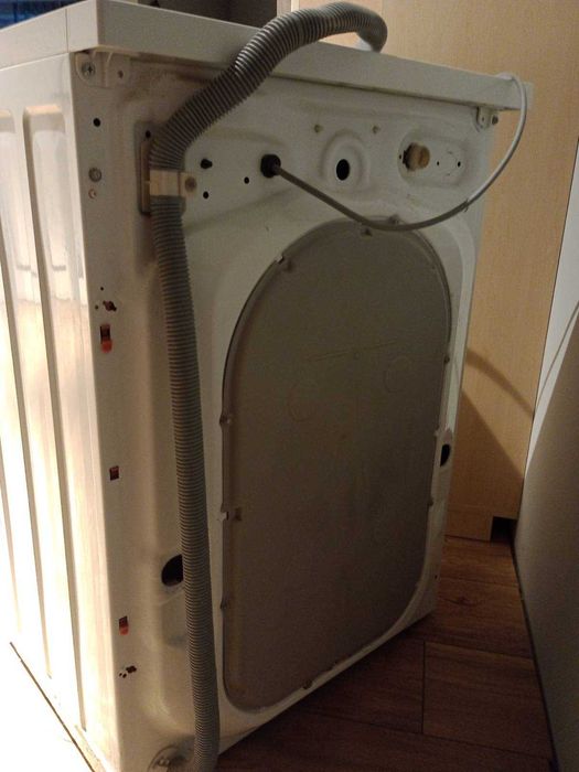 Пральна машина Electrolux EWS 1064 EEW — 6 кг, потребує ремонту