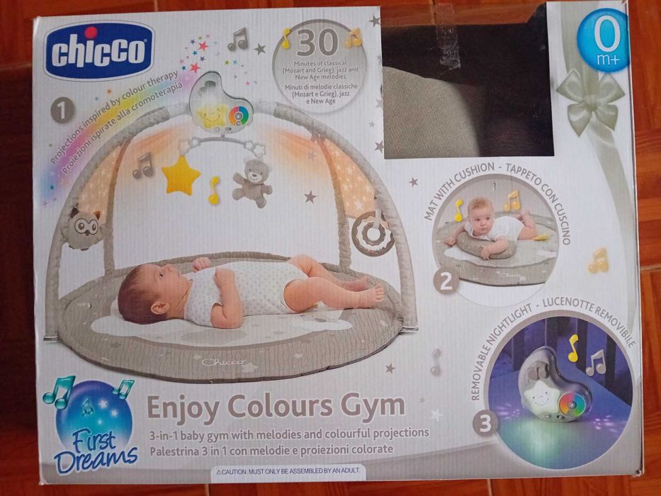 Parque de bebé interativo com ginásio e brinquedos