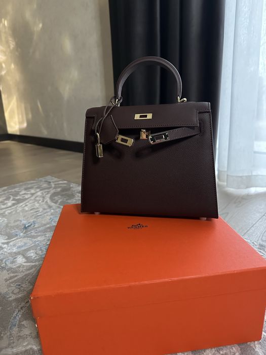 Продам сумку Hermes Kelly 25 chokolate