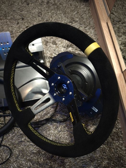 Kierownica  Thrustmaster t300 Rs GT+ręczny i kierownica