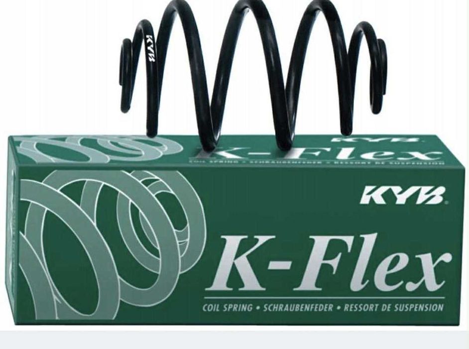 Sprężyny tył Toyota Corolla E15 Auris nowe