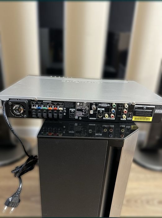 Домашний кинотеатр LG. 5 в 1.