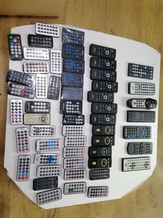 пульт к магнитоле разных типов бу оригинальные