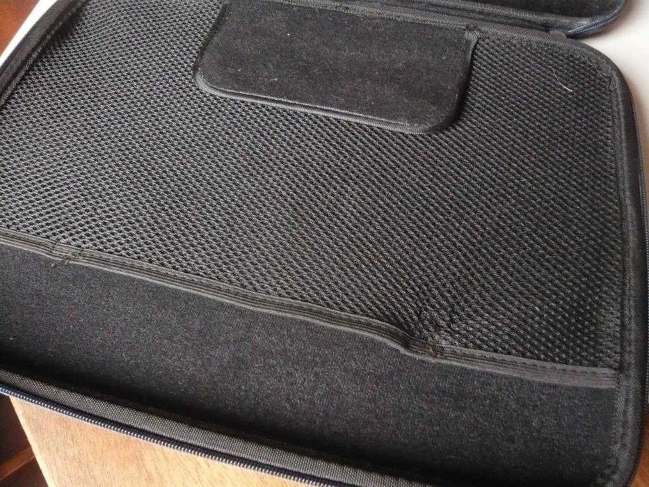 Bolsa semirrígida para pc portátil