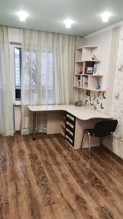 Аренда 2-х комн. квартира 52 кв.м. Деснянский район пр. Червон. кал.79