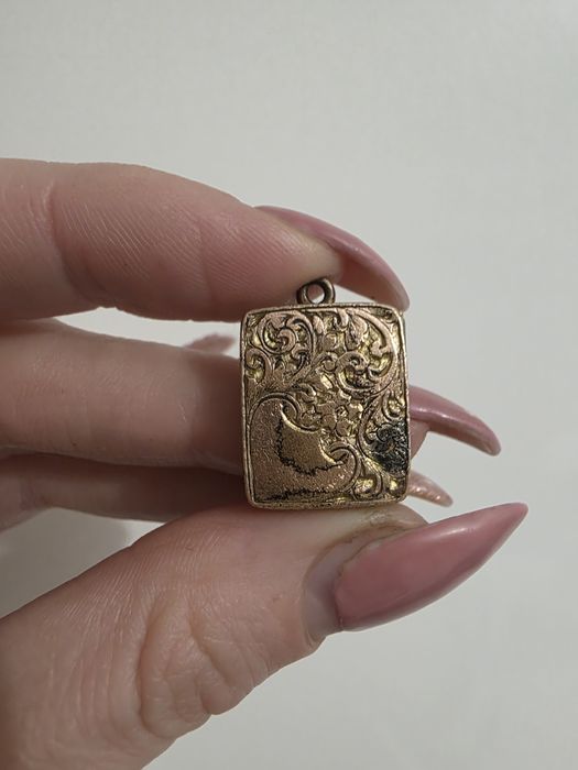 Антикварний Вінтажний Локет Кулон з Фото Золото Дублє Гравіювання Англ