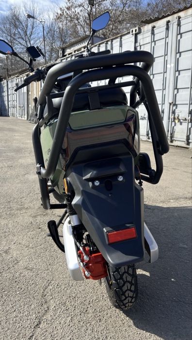 CROSSER CR-13 PRO,2500 W,аккум Li-Fe,30AH