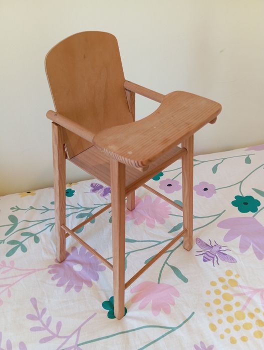 Berço e Cadeira para Bonecas