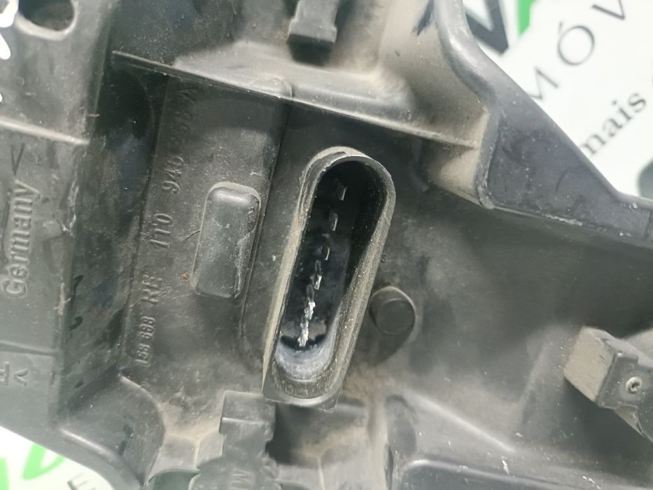 Suporte lâmpada direito VOLKSWAGEN Touran (1T)