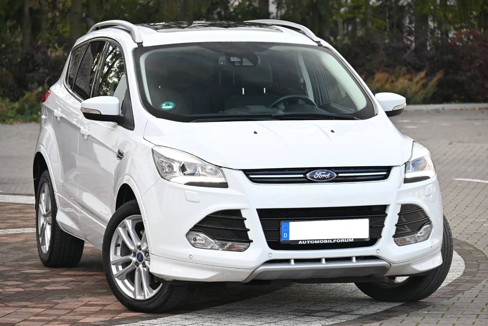 Ford Kuga 2.0TDCI 140KM 4X4 INDIVIDUAL Skóry PANORAMA ParkAssist BiXenon 1Wł zDE