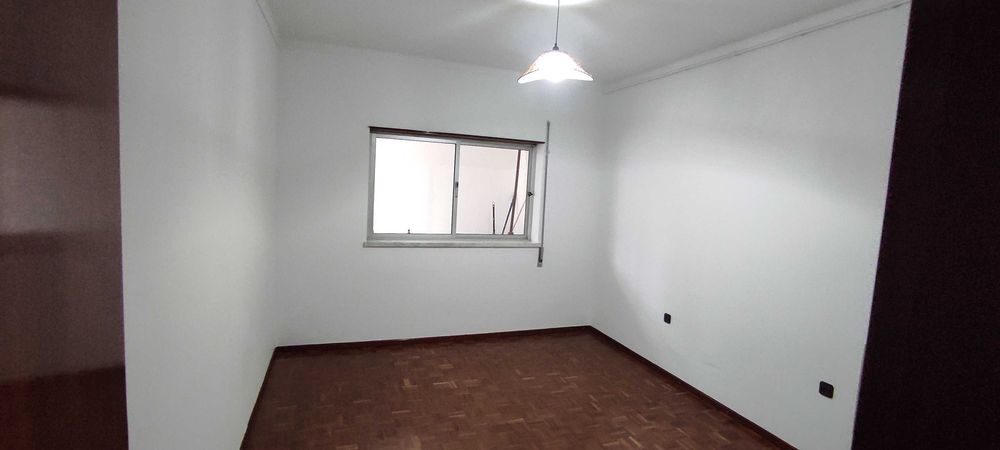 Aluguer Apartamento Espaçoso Centro de Condeixa a Nova