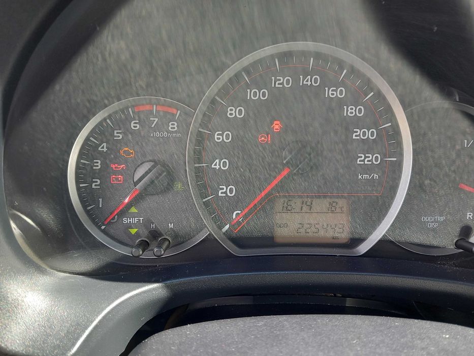 Toyota  Yaris  3
