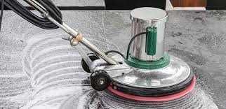 Професійне прибирання технічних приміщень. Клінінг великих площ. Миття