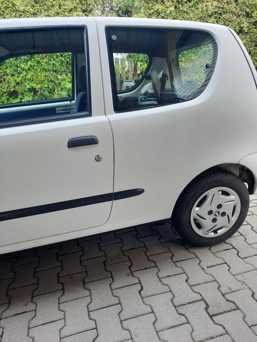 Fiat Seicento 0,9 benzyna 2000 rok doinwestowany
