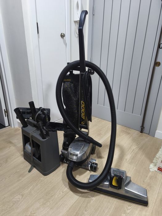Aspirador Kirby G 2000
