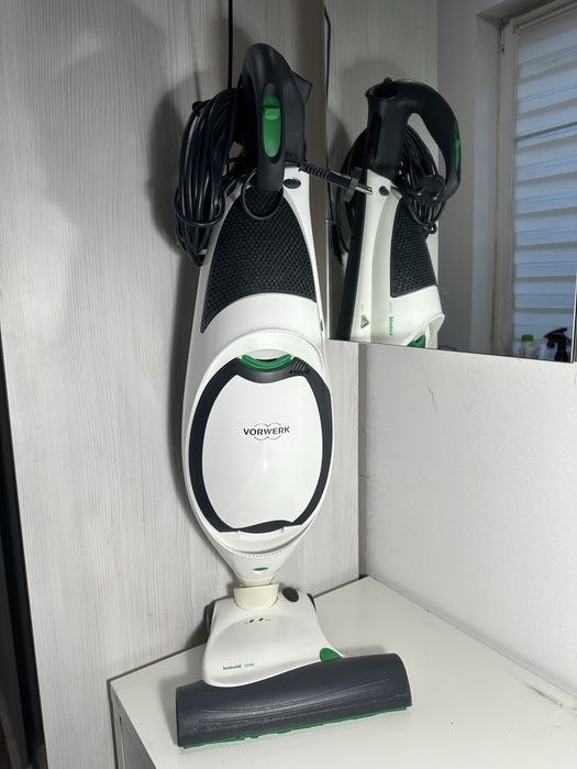 Vorwerk VK150 + EB370 odkurzacz pionowy