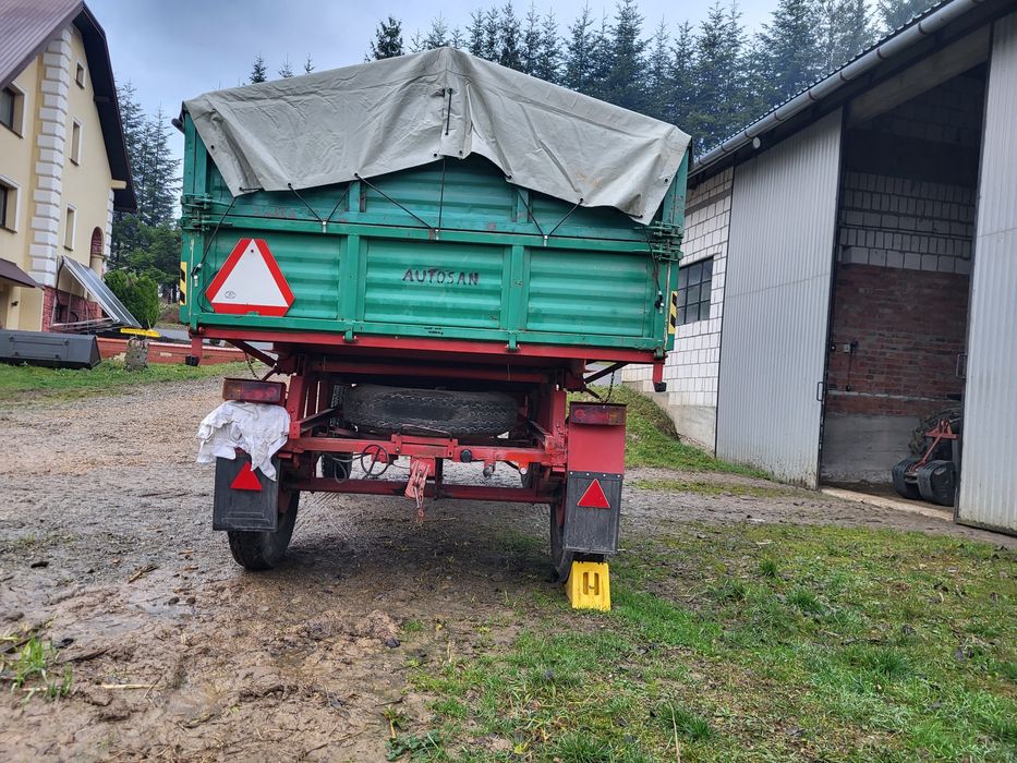 Przyczepa wywrotka 3 strony d47,d732