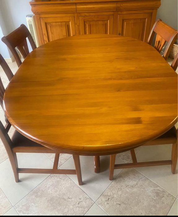Mesa de jantar 190x108 cm + 4 cadeiras e carrinho bar