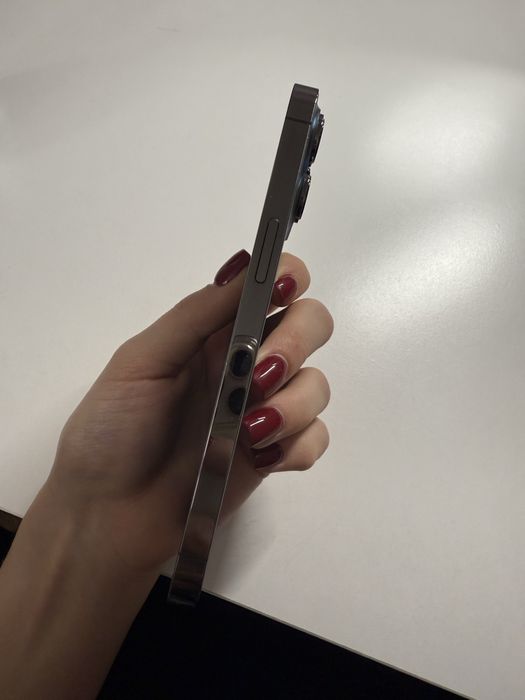 iPhone 13 Pro – 256 GB – Graphite |