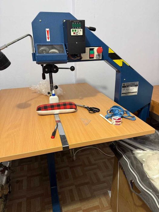 Розкрійна машина стрічкового типу HOFFMAN HF 200T/500