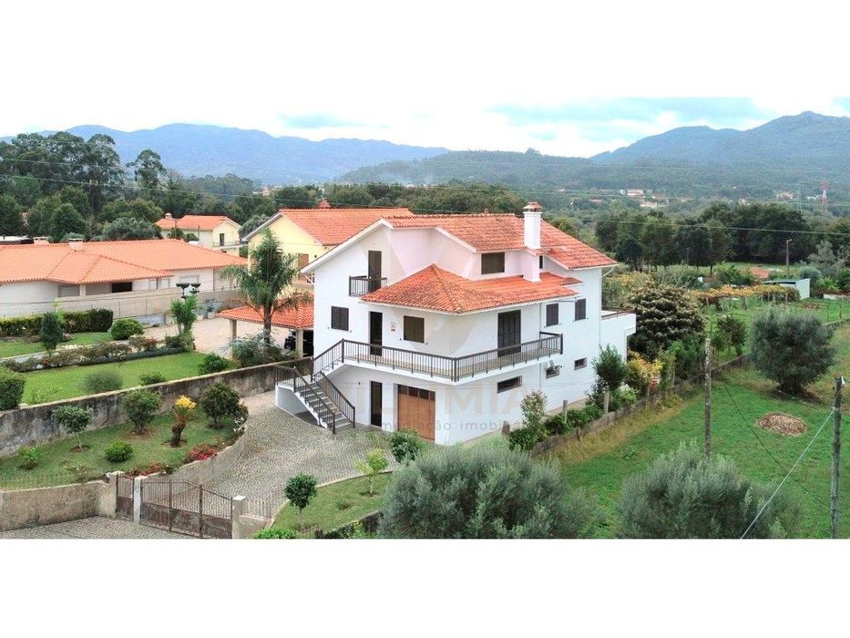 Moradia T5 com Vista Rio Lima - Fontão, Ponte de Lima