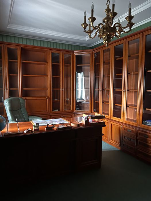 Продається будинок, район ресторану "Фаберже"