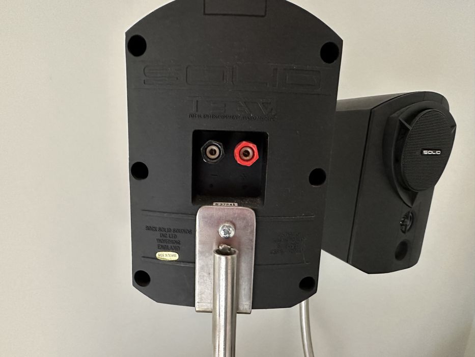 SOLID B&W Speaker Pair + Stands64354200707585121