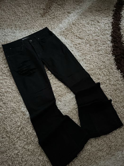 Джинсы Bootcut