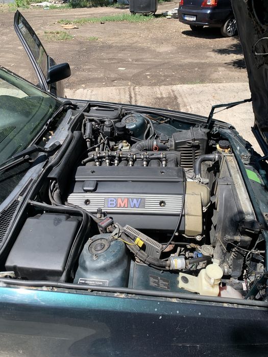 BMW E34 Touring1994 год в разборе