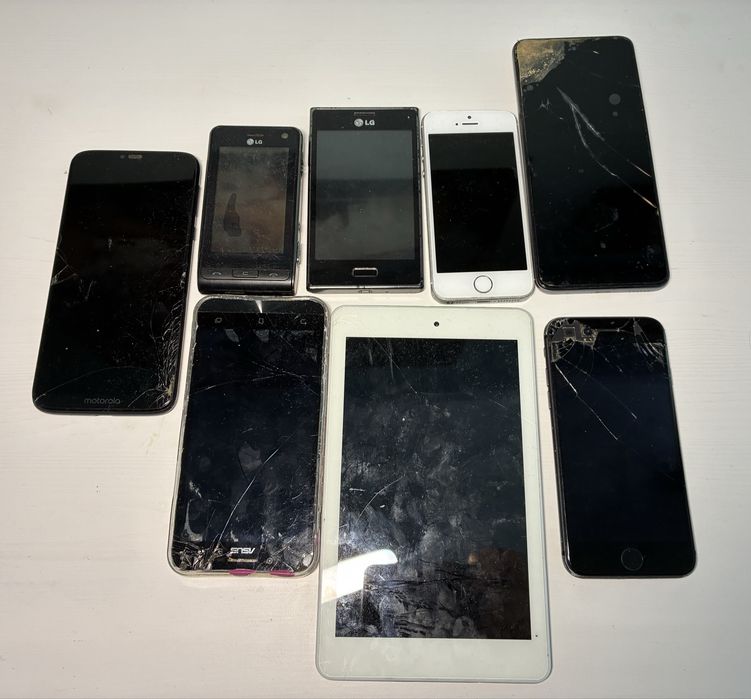 Srare telefony i tablet