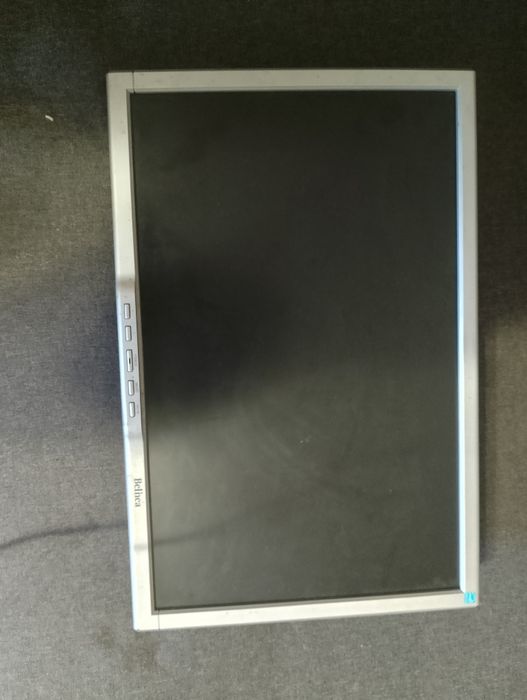 Monitor belinea.