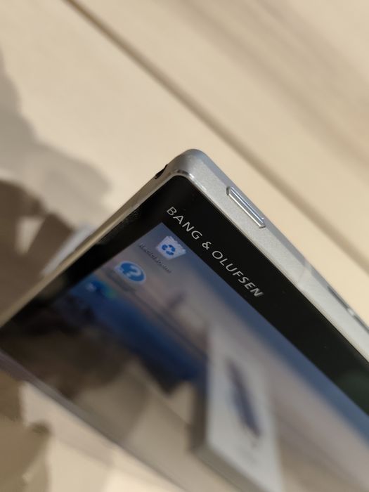 HP Elite x2 G4 – i7 | 16GB RAM | 512GB SSD – Excelente Estado