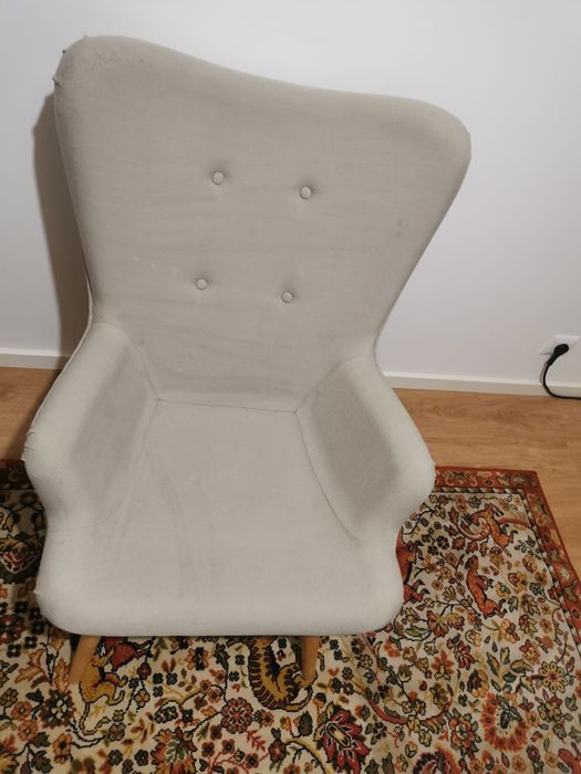 Cadeirão Creme.....