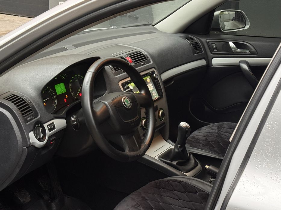 Skoda Octavia 1.6 mpi газ/бенз