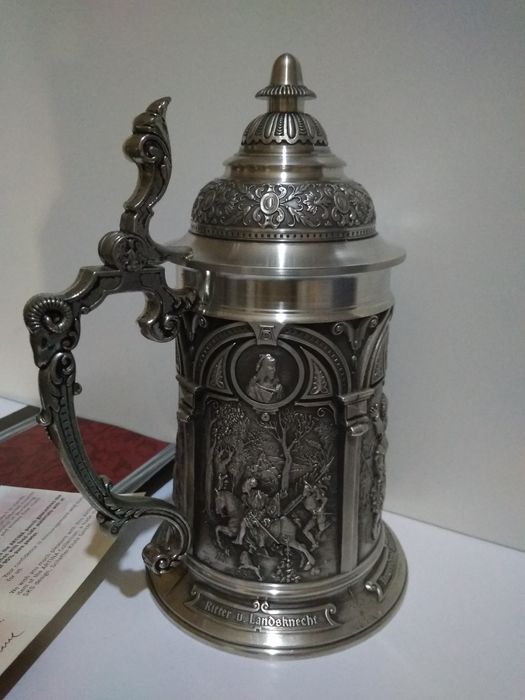 Artina -  подарочная,  коллекционная кружка для пива,