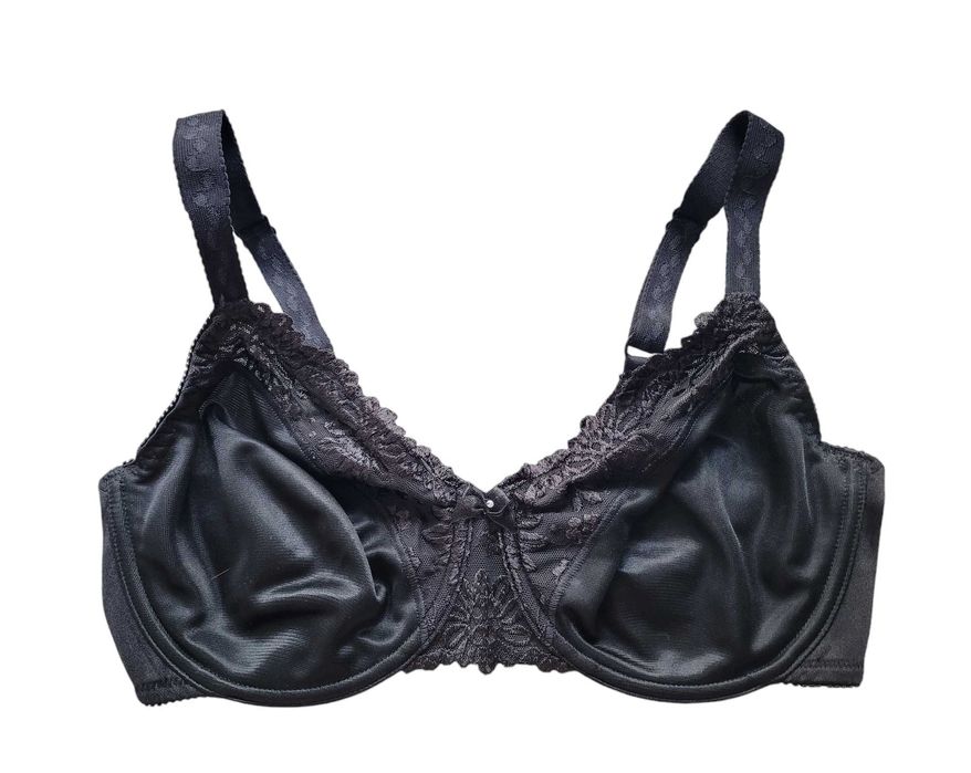Czarny koronkowy stanik biustonosz 65D Triumph bielizna damska