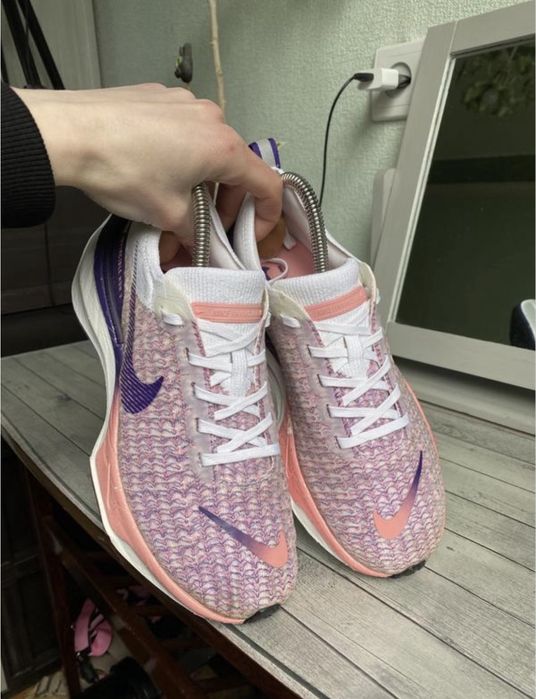 Nike Invincible run 3  Женские спортивные-беговые кроссовки
