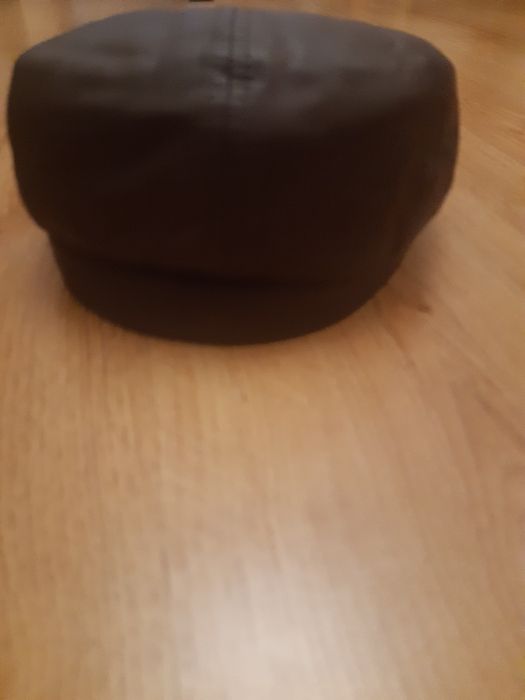 Kaszkiet ze skóry włoskiej Malone 58 cm nowy