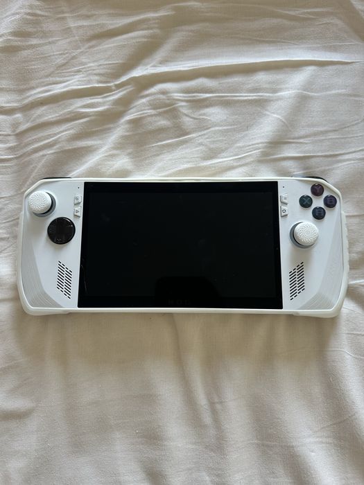 ASUS ROG Ally Z1 Extreme