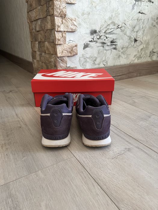 Nike Venture Ranner. Кросівки для бігу. Чоловічі/Жіночі кросівки