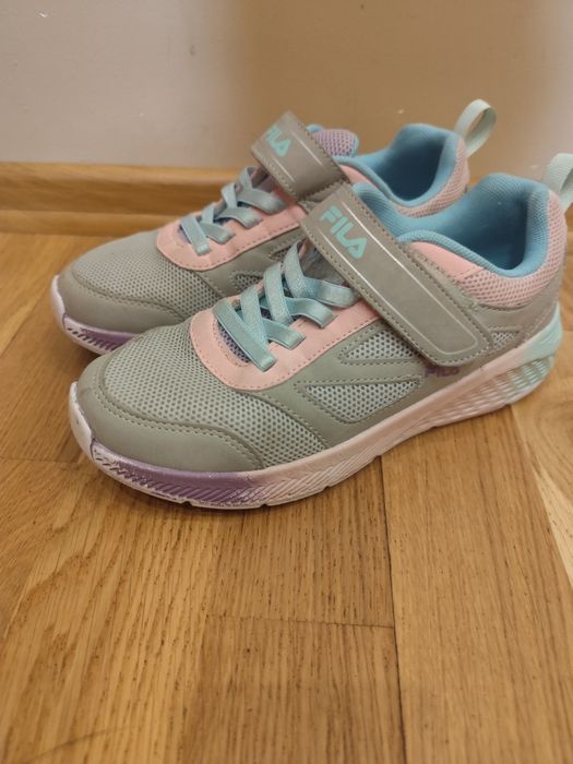 Buty sportowe FILA rozmiar 35