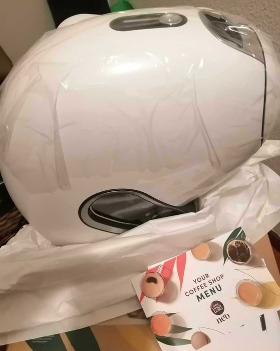 Máquina de café Neo Dolce Gusto (Krups) Nova