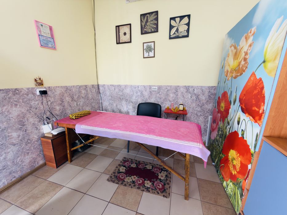 Продаж приміщення під будь який вид комерції, Машбуд
