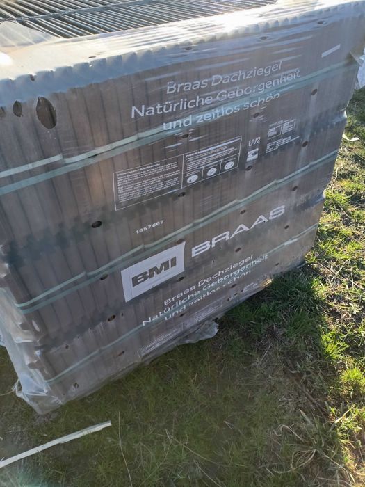 Dachówka ceramiczna brass turmalin czarny błyszczący